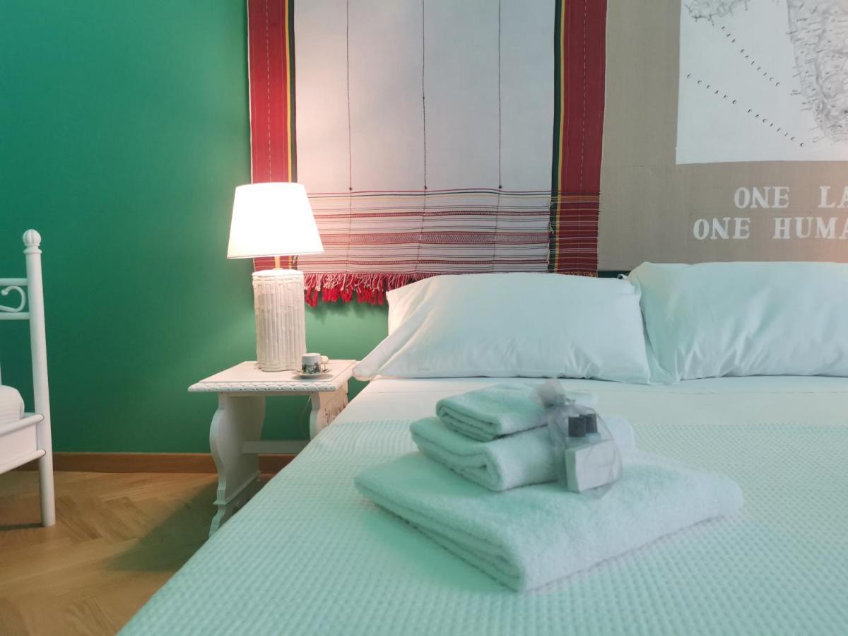 Speciale Tarshito Guesthouse Bari Bagian luar foto