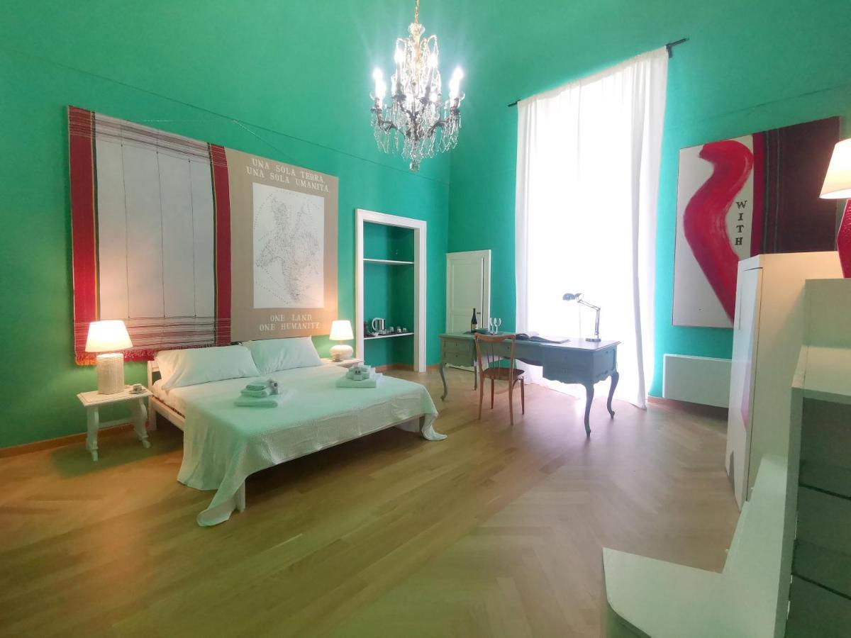 Speciale Tarshito Guesthouse Bari Bagian luar foto